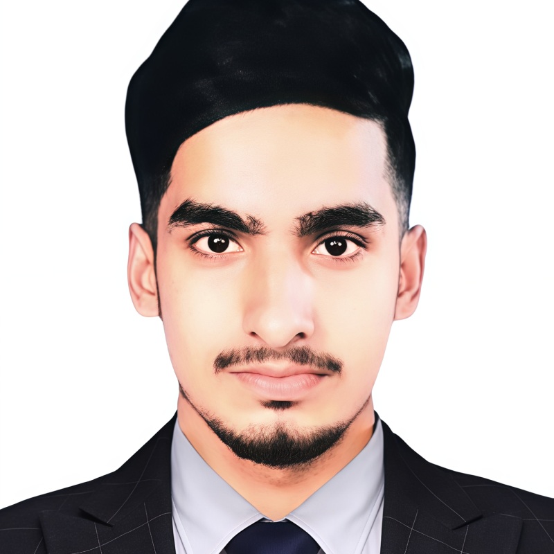 Mohamed Omar — Cloud Computing student and developer